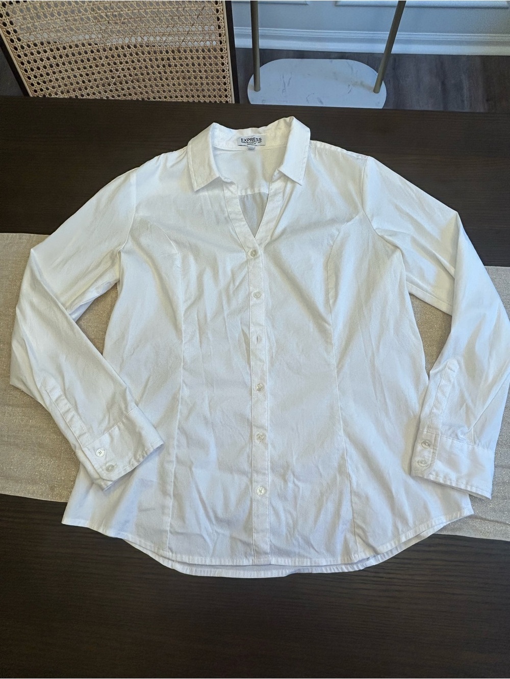 Express Ultimate Essential Shirt Original Fit White Button Front Blouse Large